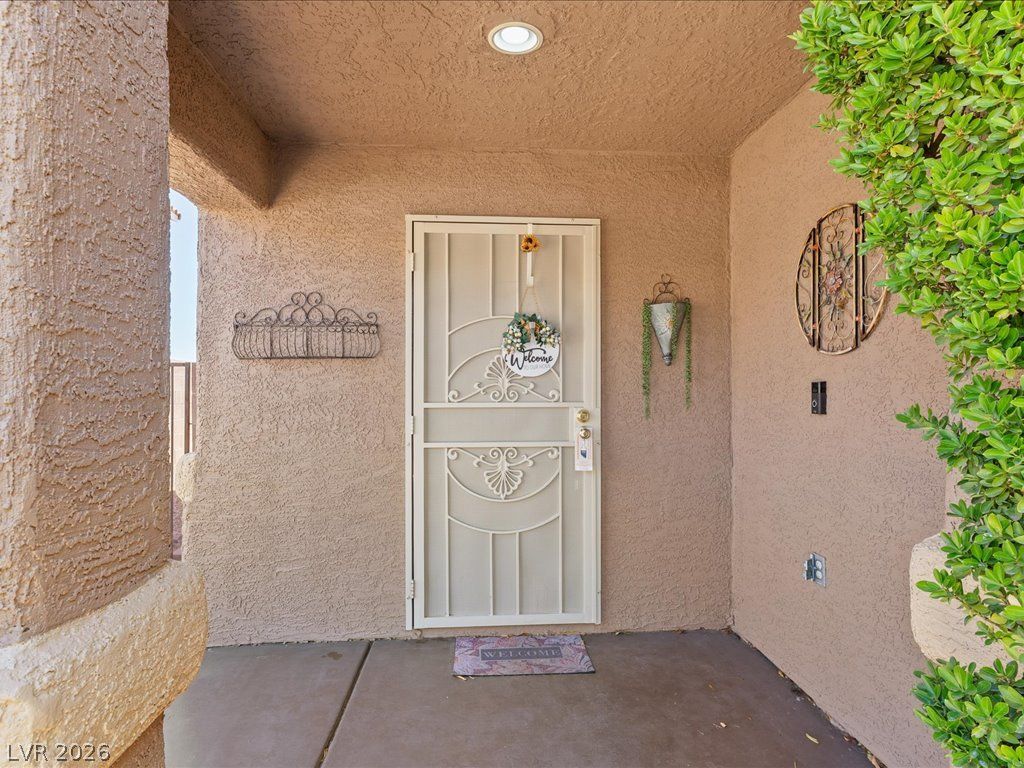 1228 Swanbrooke Drive — photo 5