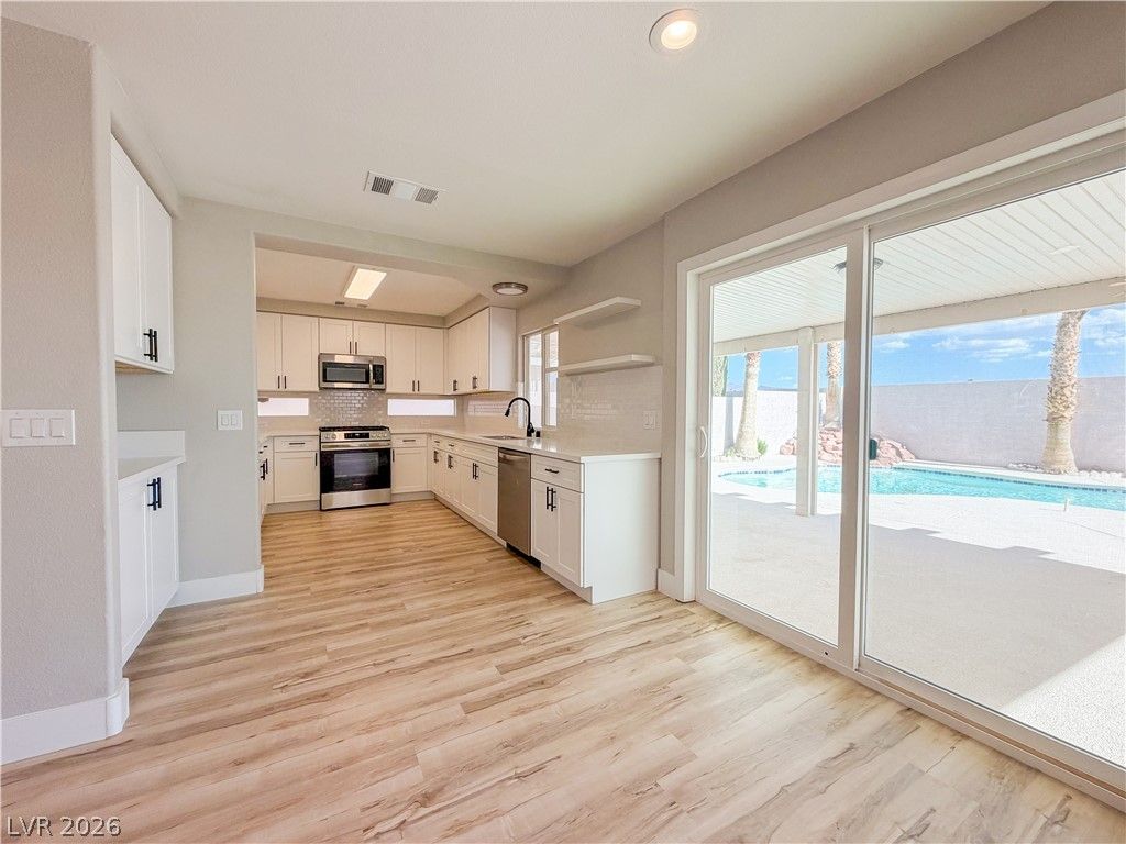 935 Plantain Lily Avenue — photo 2 of 23