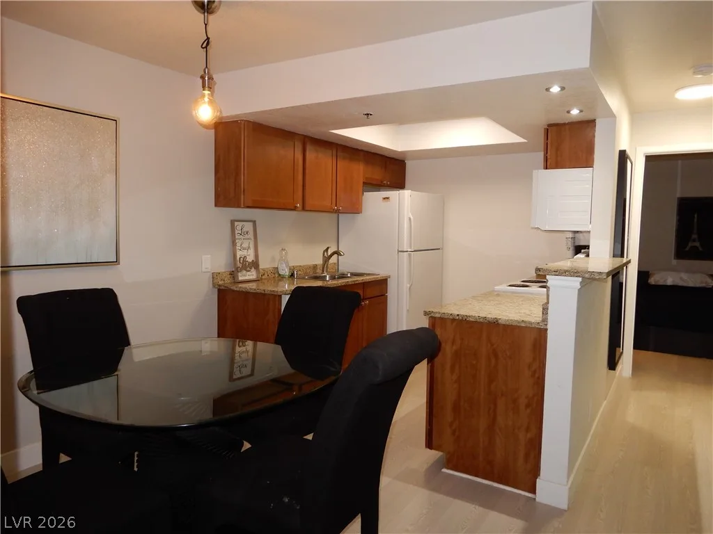 4200 South Valley View Boulevard 2057 — photo 5