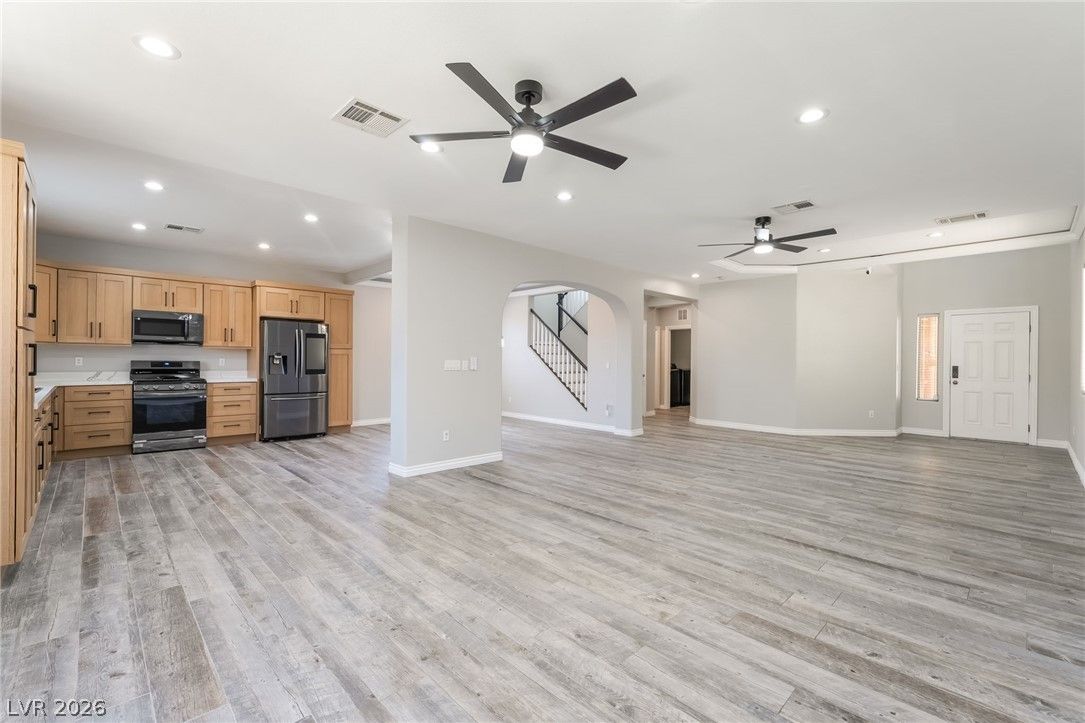 9745 Villa Cache Court — photo 3