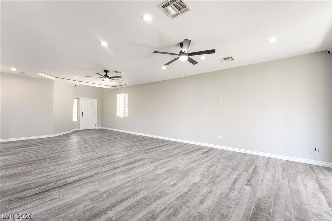 9745 Villa Cache Court — photo 5