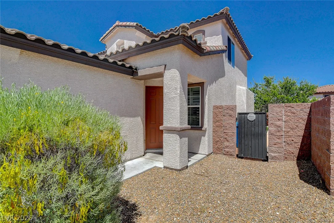 9734 Maspalomas Street — photo 4
