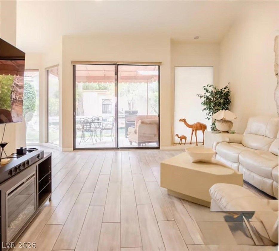 5449 Olivebrook Court — photo 4