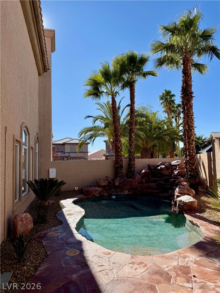 8922 Rio Verde Avenue — photo 3 of 64