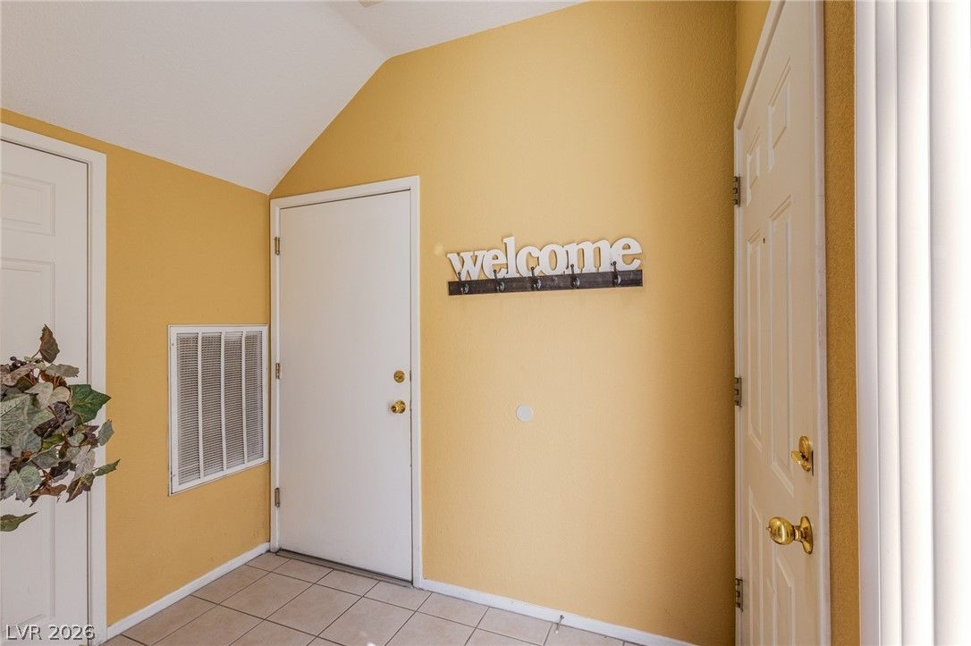 9346 Horizon Vista Lane — photo 4