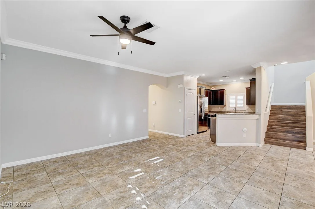9634 Volk Avenue — photo 3