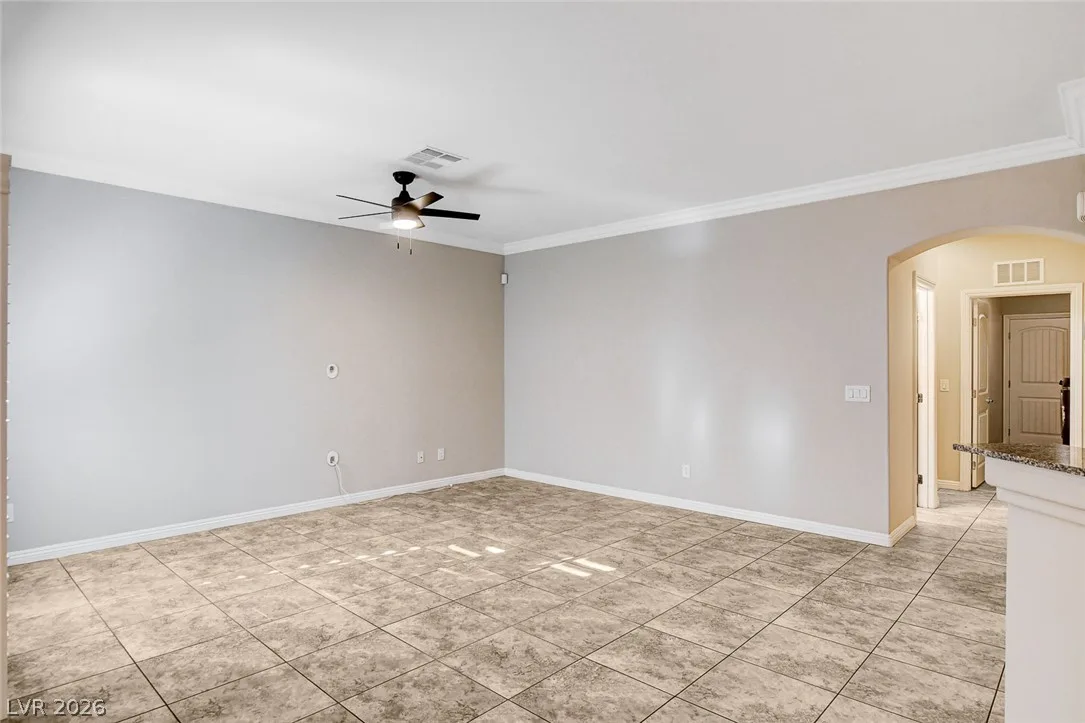 9634 Volk Avenue — photo 4