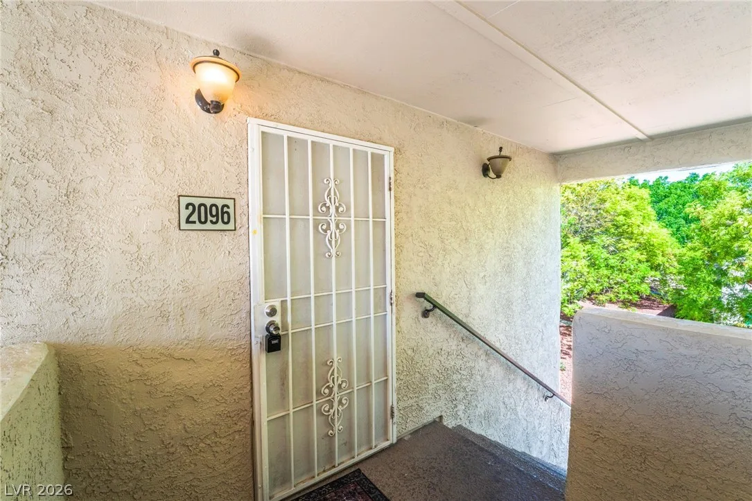 7300 Pirates Cove Road 2096 — photo 2