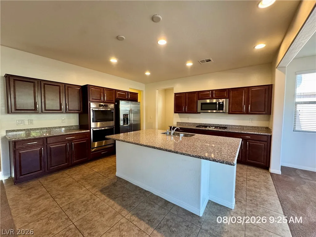 108 Nola Stream Court — photo 3