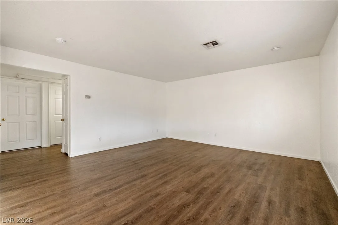 2200 Benmore Street 101 — photo 2