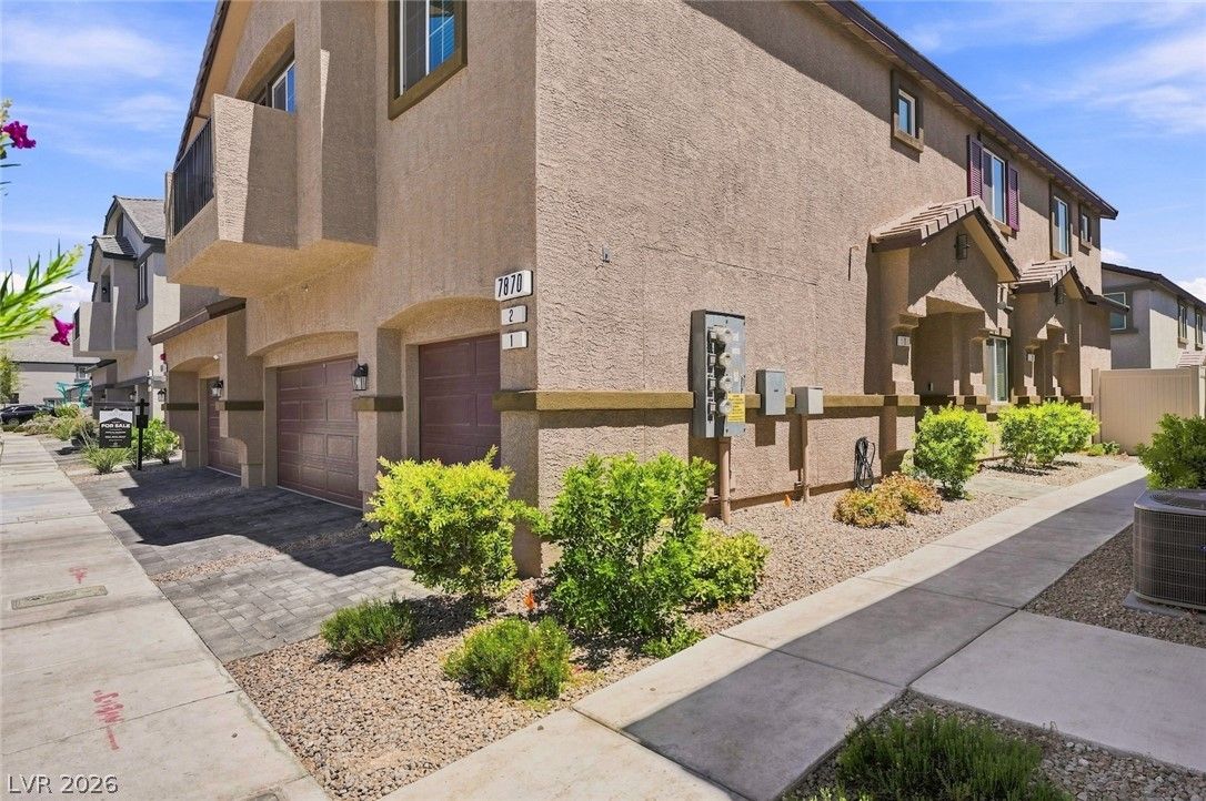 7870 Aurora Sky Street 1 — photo 4