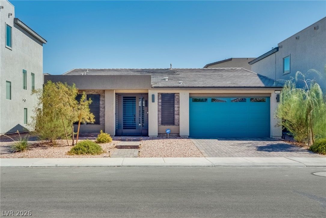 7177 West Camero Avenue — photo 2