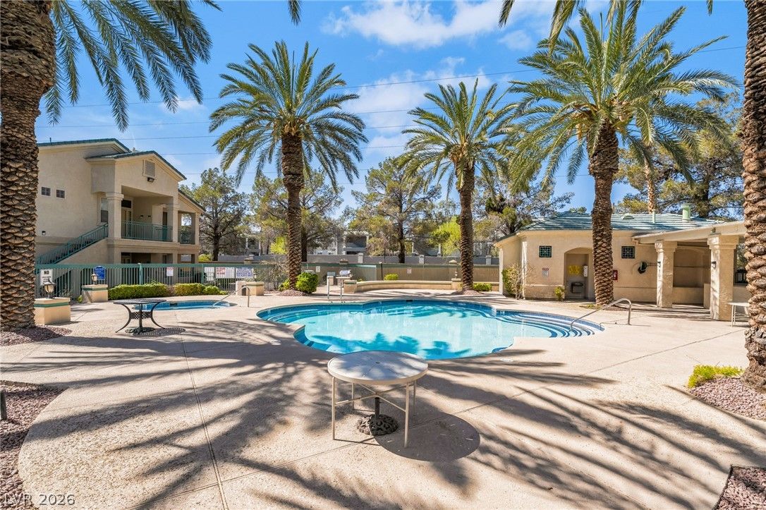 5155 West Tropicana Avenue 1095 — photo 1