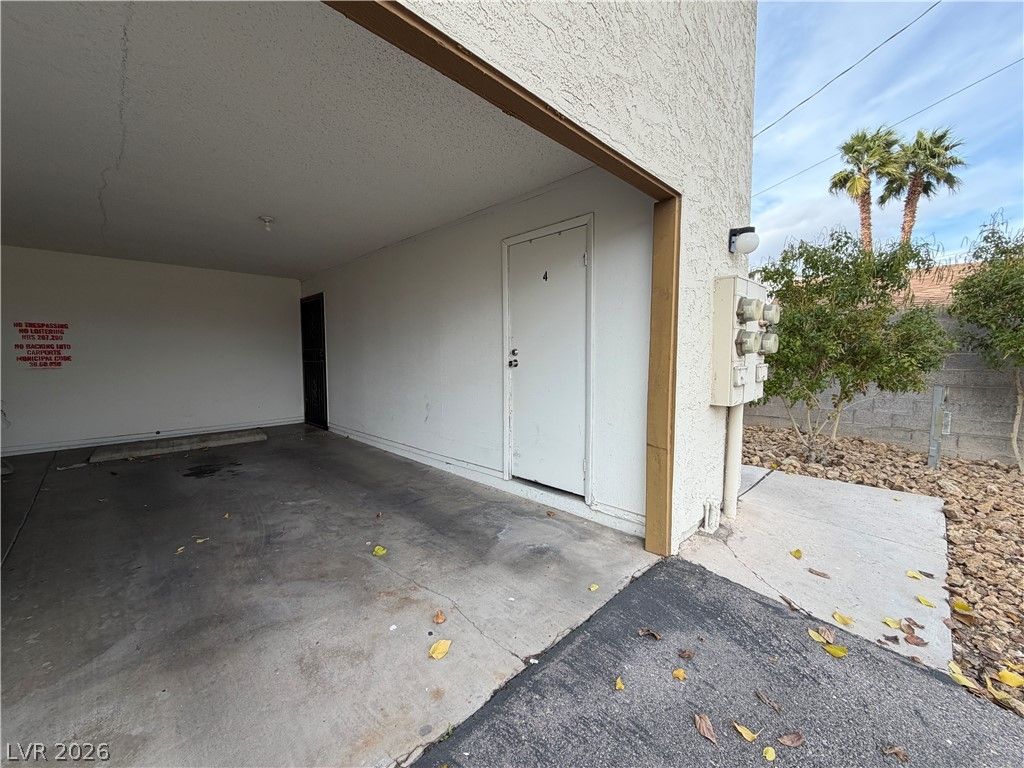 4734 Roberta Street 4 — photo 3