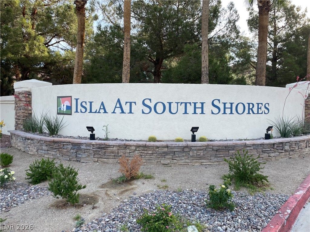 2121 Sealion Drive 101 — photo 5 of 5