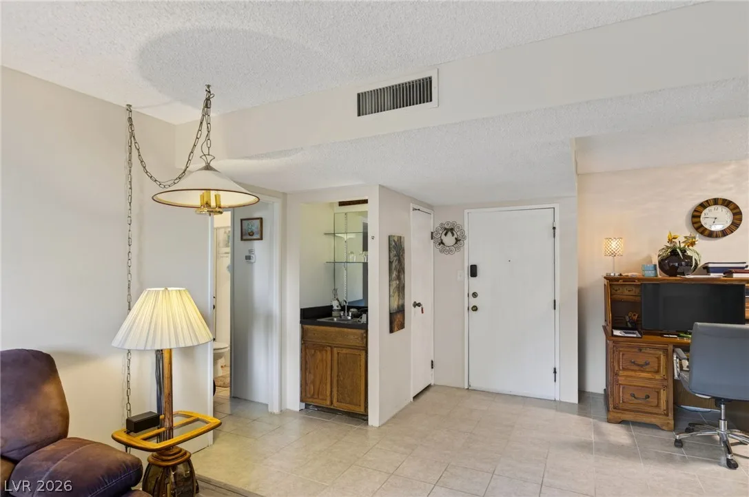 750 Royal Crest Circle 354 — photo 5