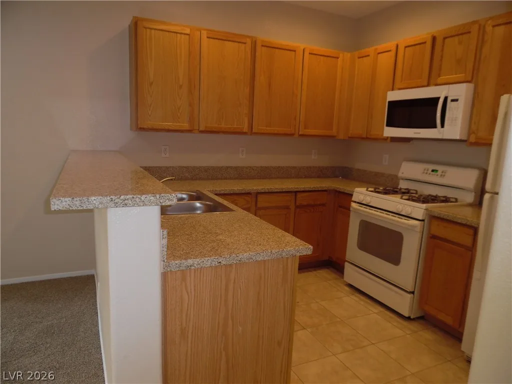 7937 Violet Sky Street — photo 5