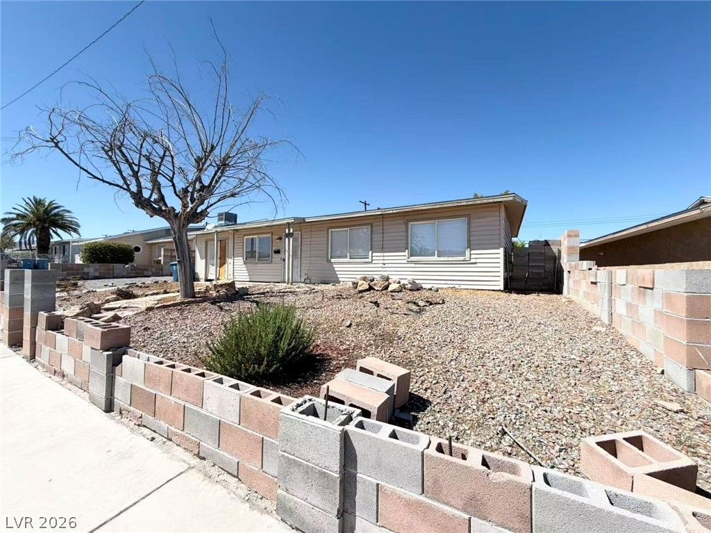6508 EVERGREEN Avenue — photo 2