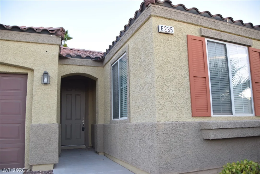 6235 Shamrock Lake Avenue — photo 4