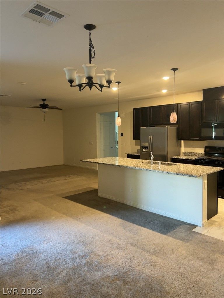 910 Cherry Glen Place — photo 2