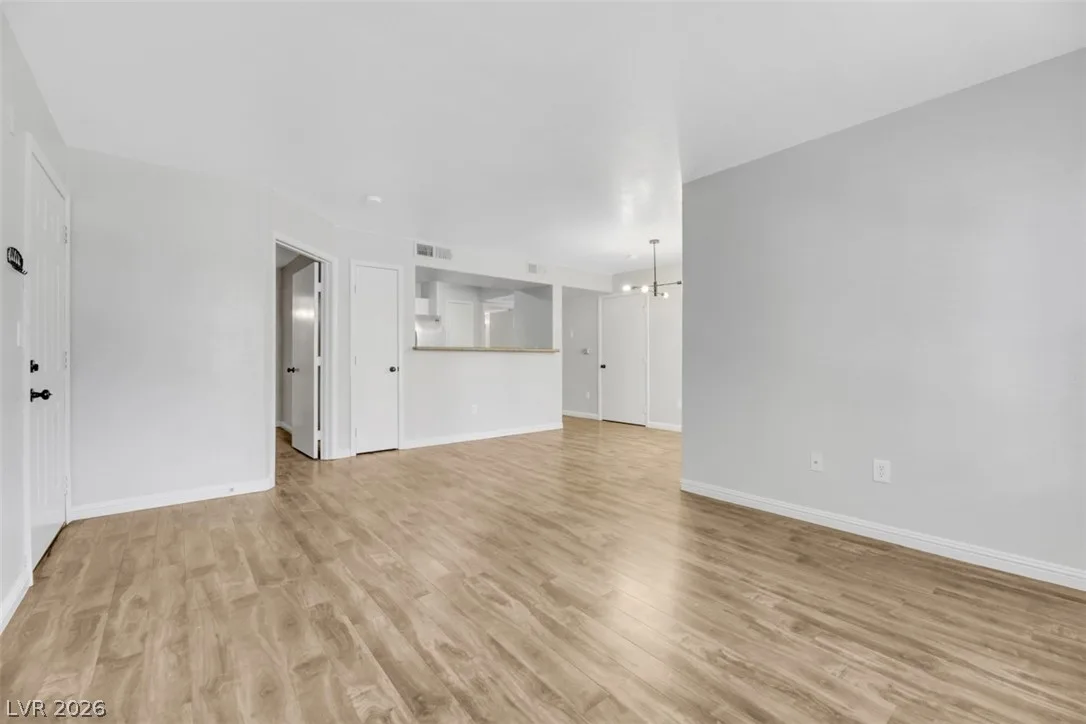 2300 SILVERADO RANCH Boulevard 1100 — photo 4