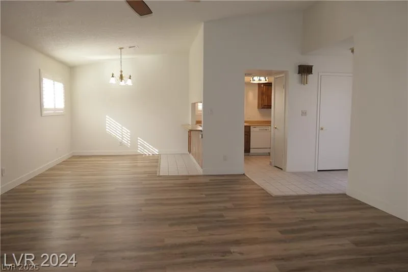 3335 Racquet Street — photo 4