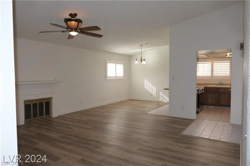 3335 Racquet Street — photo 5