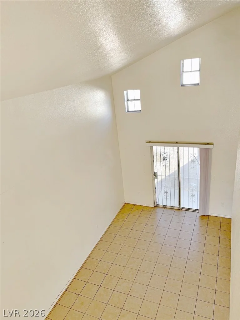 6168 Bluehill Avenue 2 — photo 3