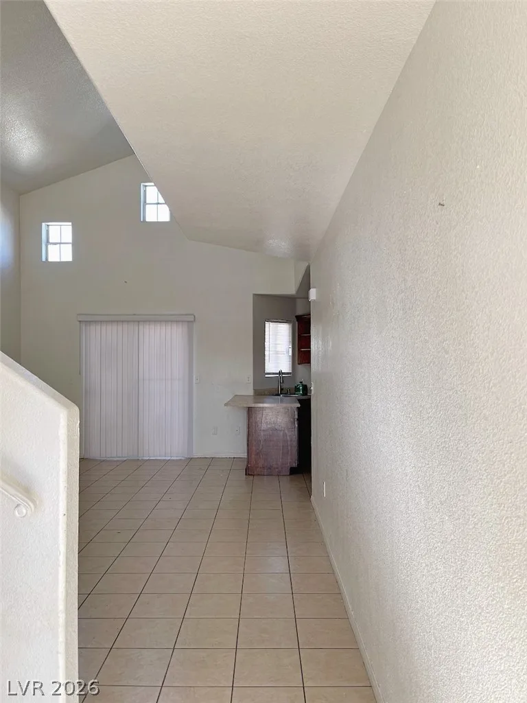 6168 Bluehill Avenue 2 — photo 5
