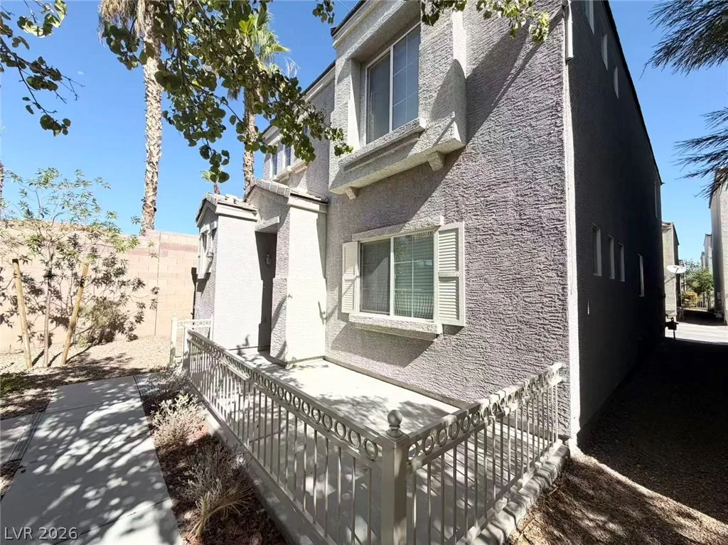 9169 Conquest Court — photo 2
