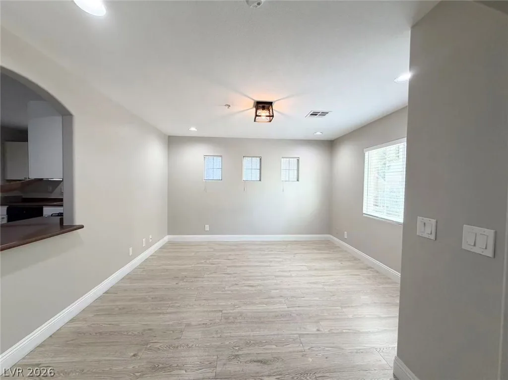 9169 Conquest Court — photo 3