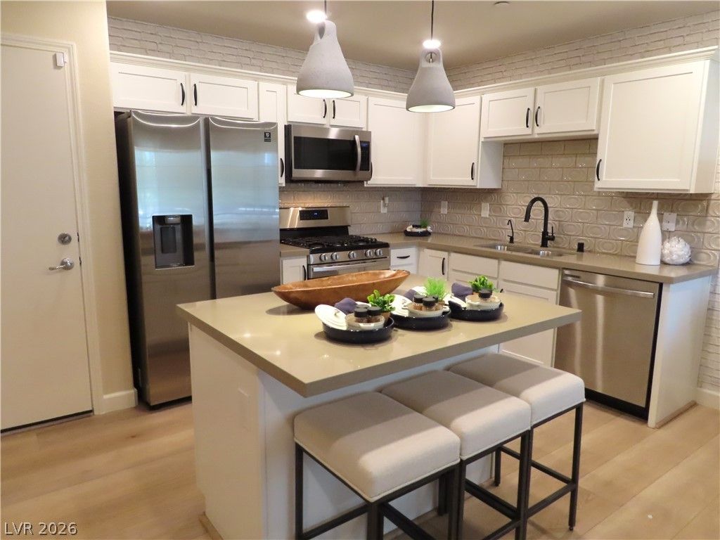 651 Pickled Pepper Place — photo 5 of 34