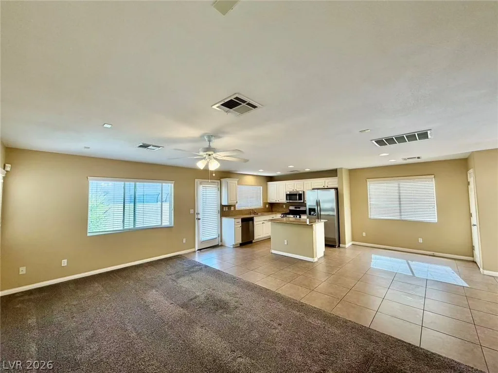 9539 Grandview Spring Avenue — photo 4