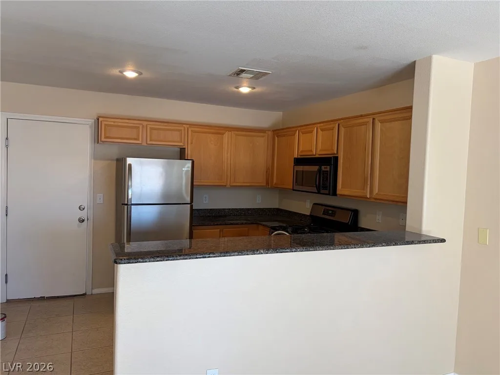 5079 Penryn Court — photo 2