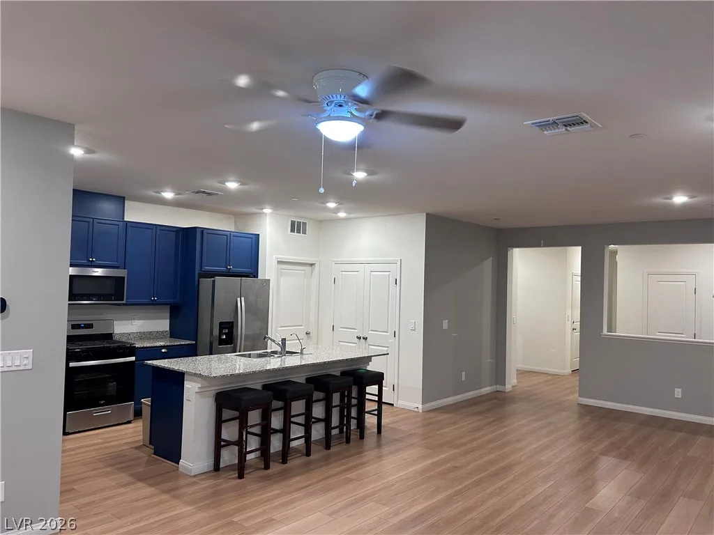 10855 Gentle Crest Avenue — photo 4