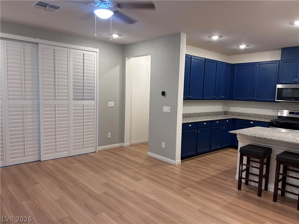 10855 Gentle Crest Avenue — photo 5