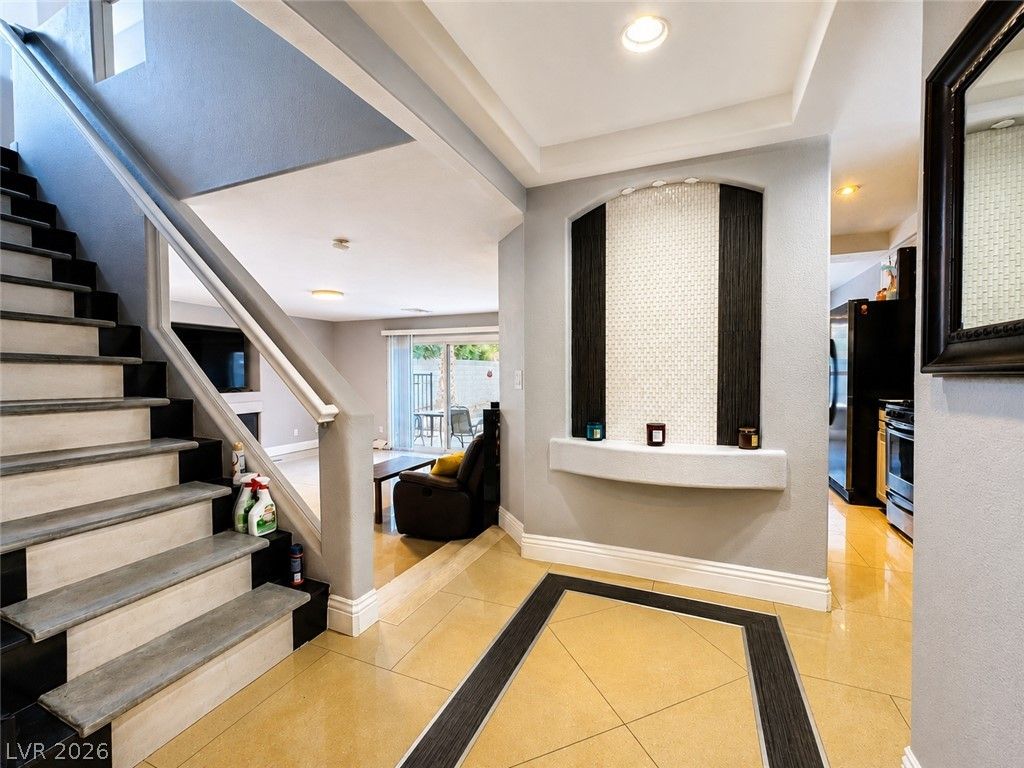 9706 Powell Plateau Court — photo 4