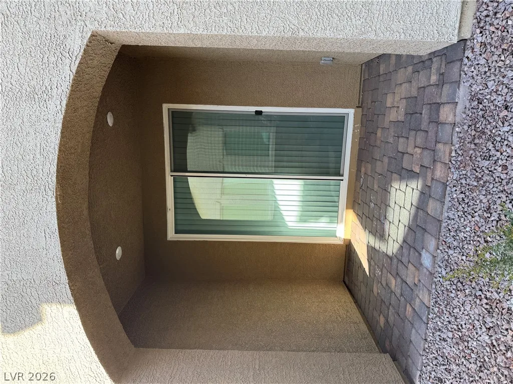208 Vanhoy Avenue — photo 2