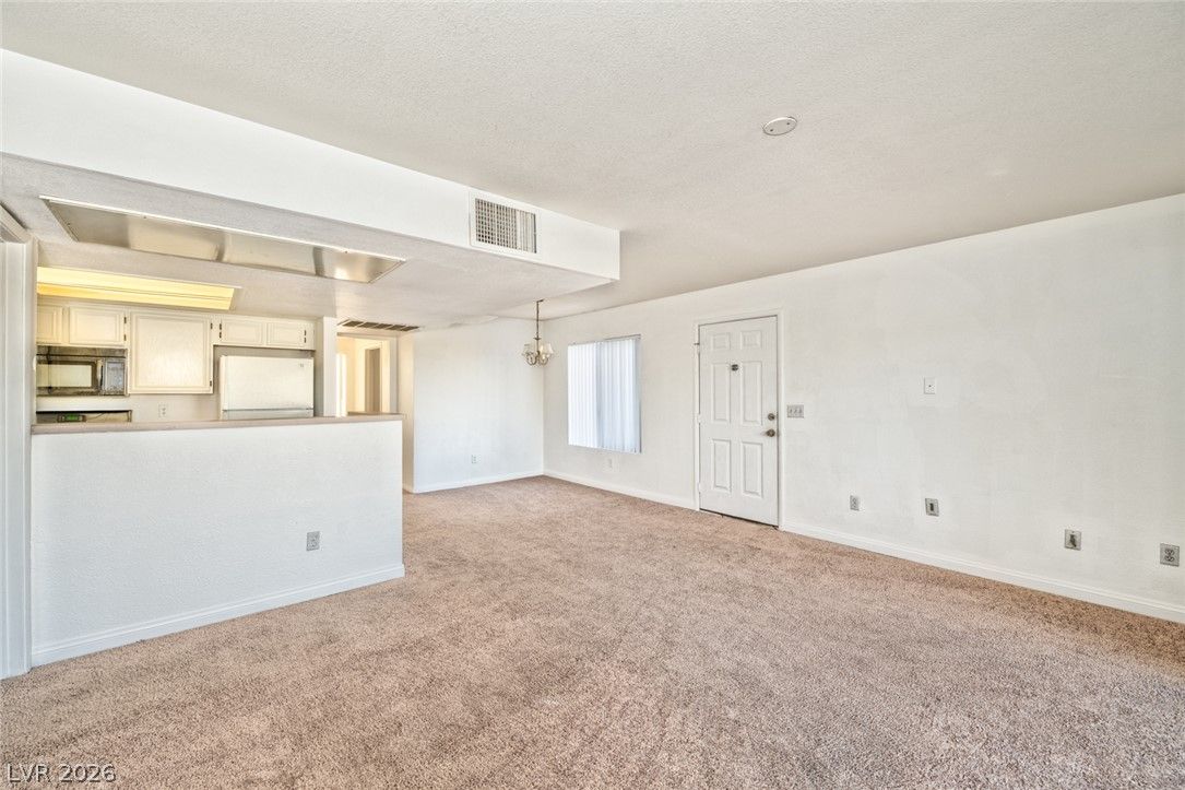 8070 West Russell Road 2030 — photo 5