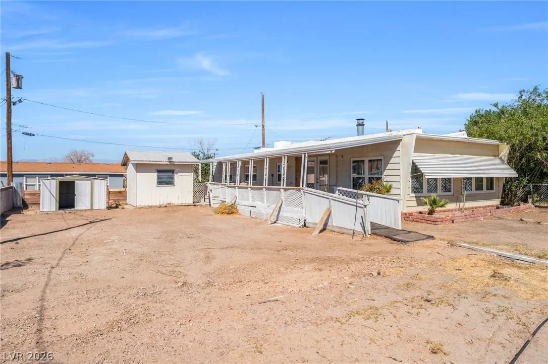 2029 College Circle — photo 3