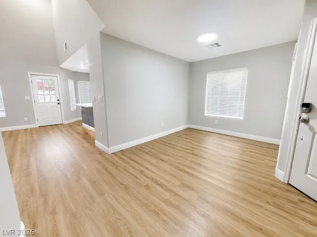 573 ASPEN LEAF Street None — photo 2