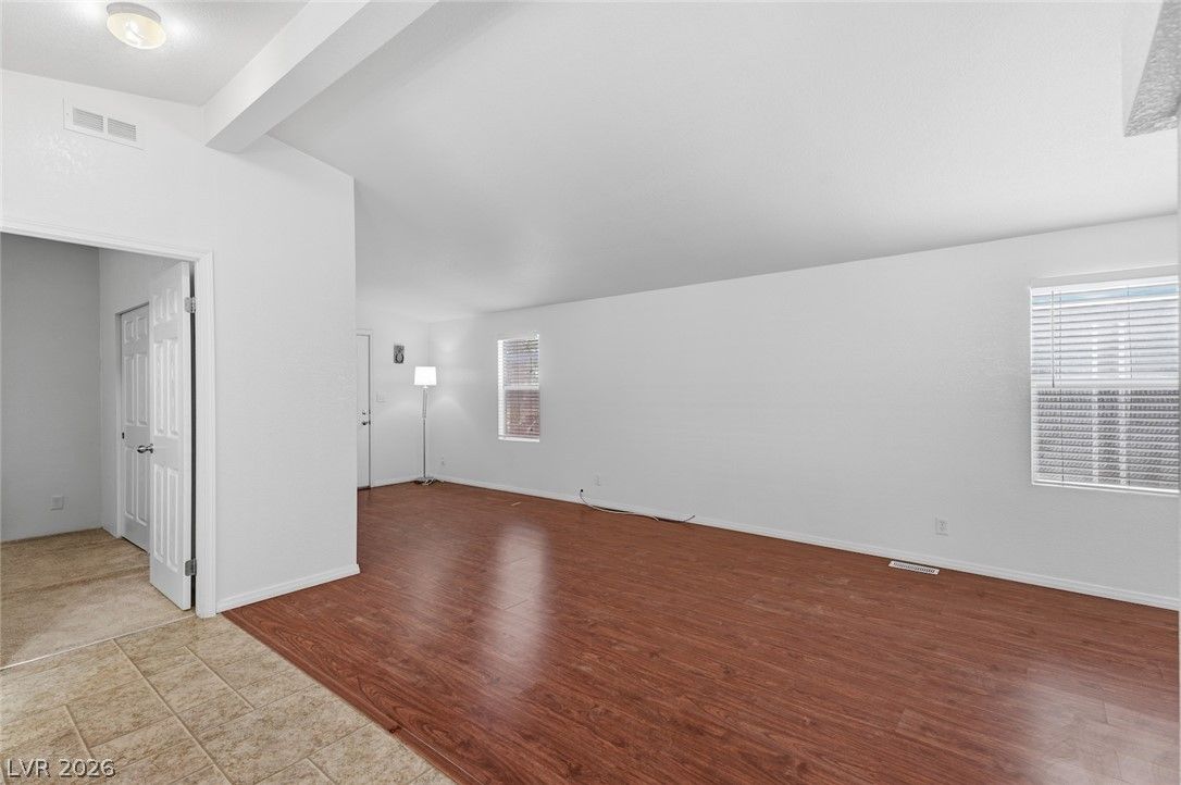 4589 Royal Ridge Boulevard — photo 3