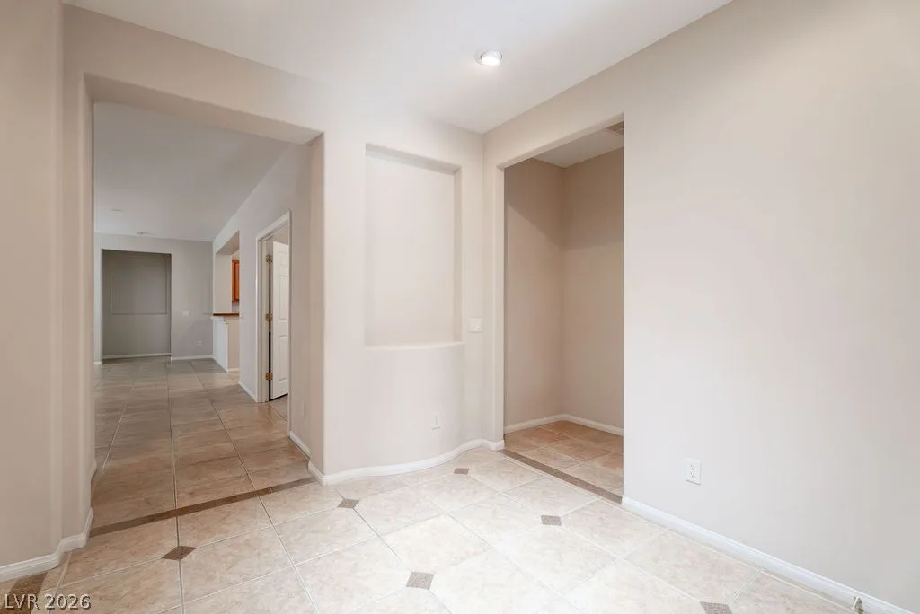 4433 Weitzman Place — photo 2