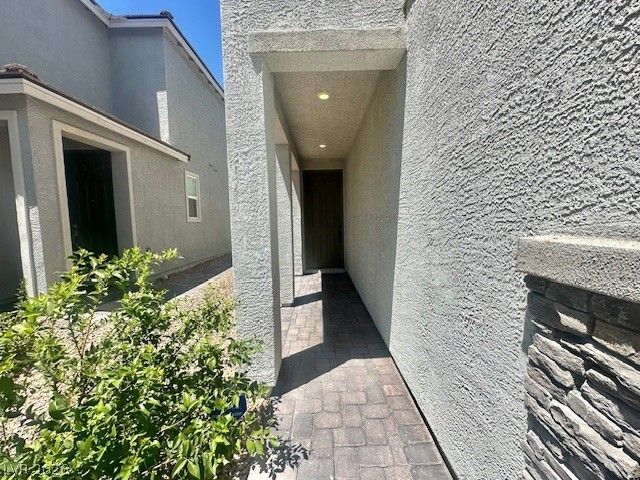 5016 Kaslo Avenue — photo 2