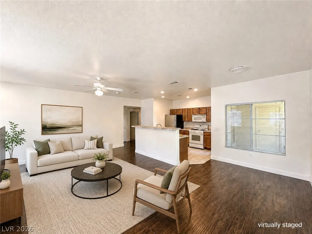 1501 CARDINAL PEAK Lane 202 — photo 5