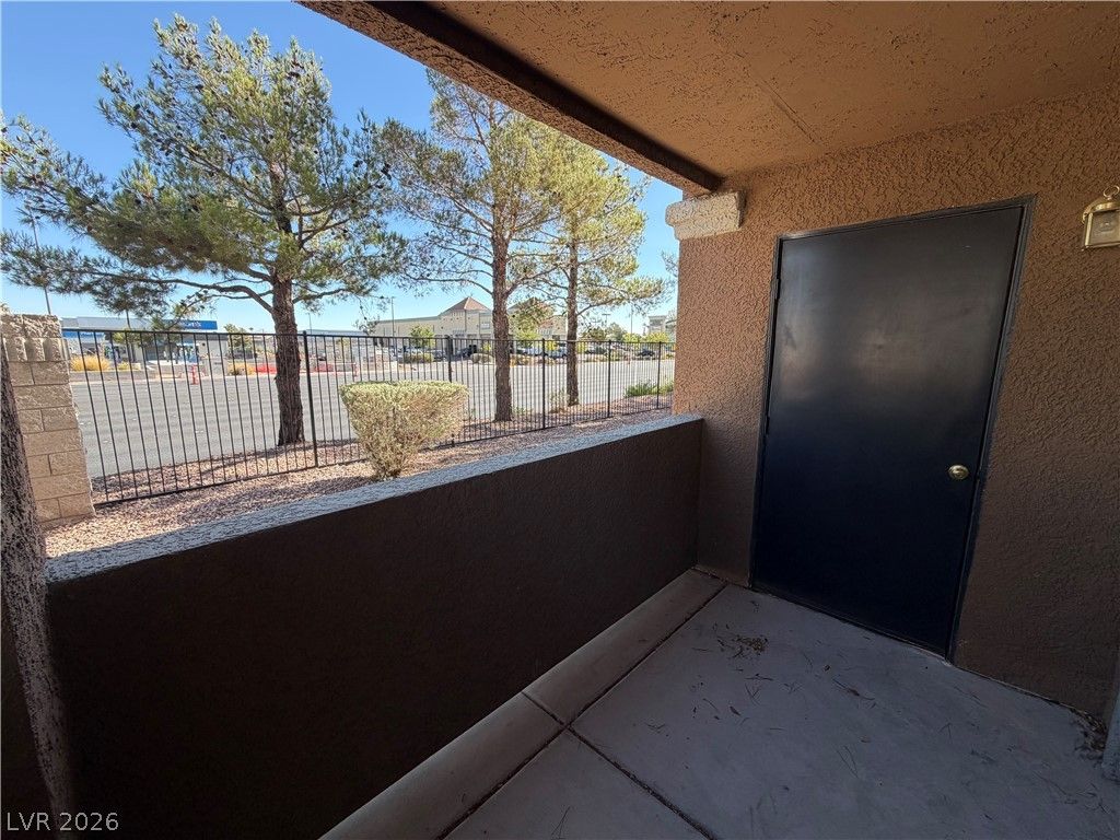 555 East Silverado Ranch Boulevard 1020 — photo 4 of 35