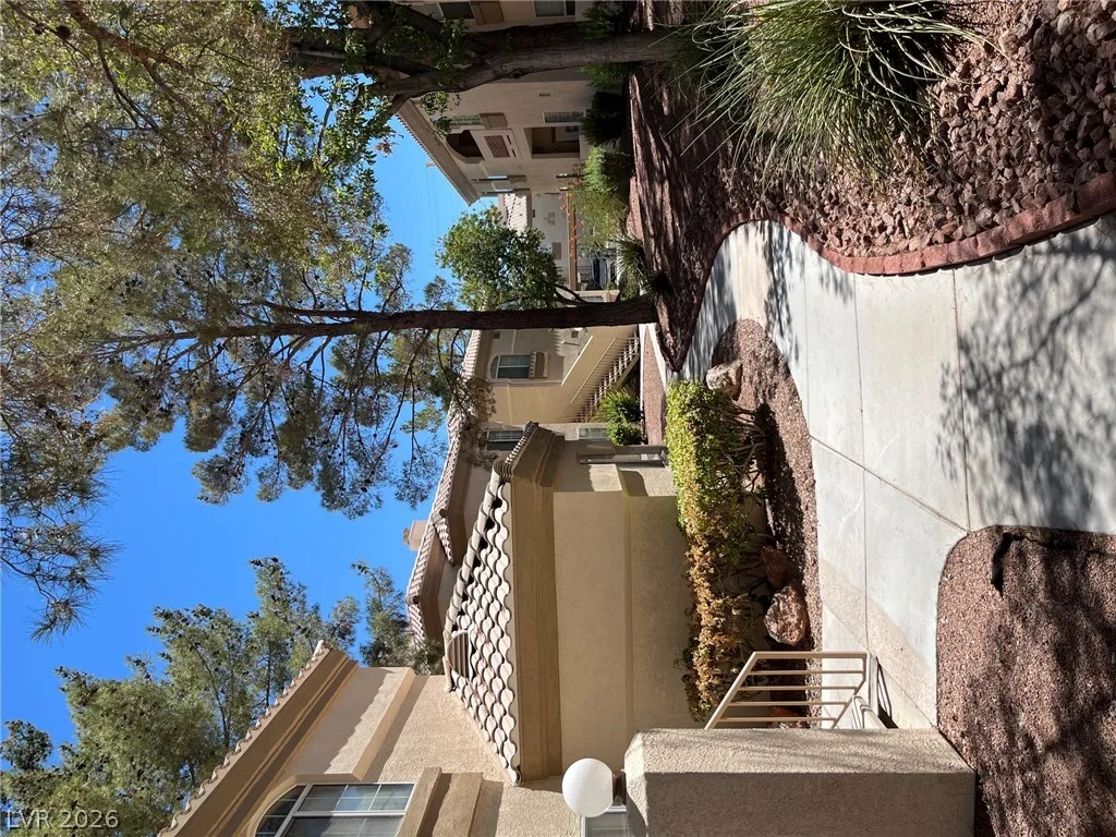 7400 West Flamingo Road 1067 — photo 2