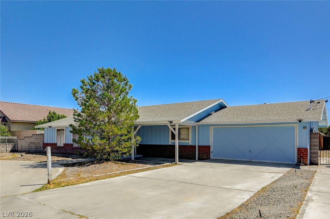 3660 Thom Boulevard — photo 3