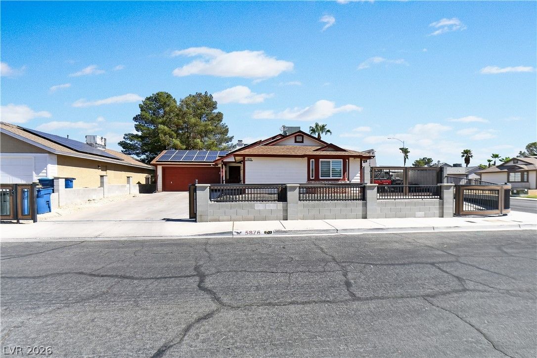 5876 Tippin Drive — photo 2