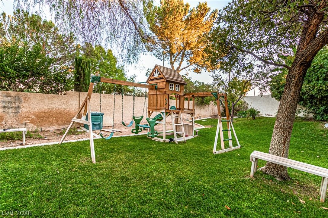 1413 Splendido Drive — photo 3